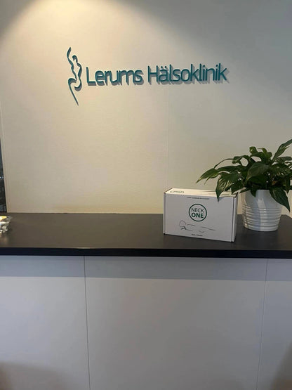 Neck One hos Lerums Hälsoklinik – rekommenderad av experter för lindring av migrän och nacksmärta